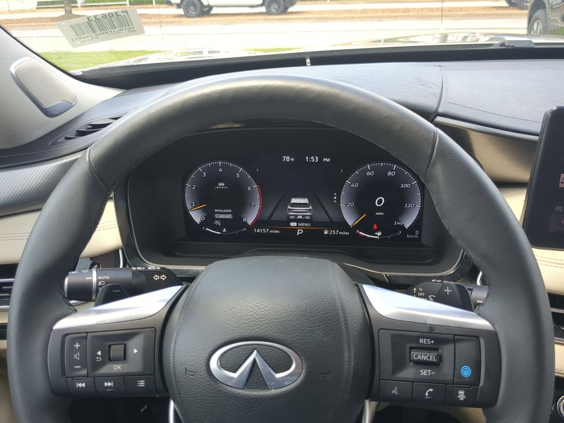 Used 2025 Warm Titanium INFINITI LUXE image 13