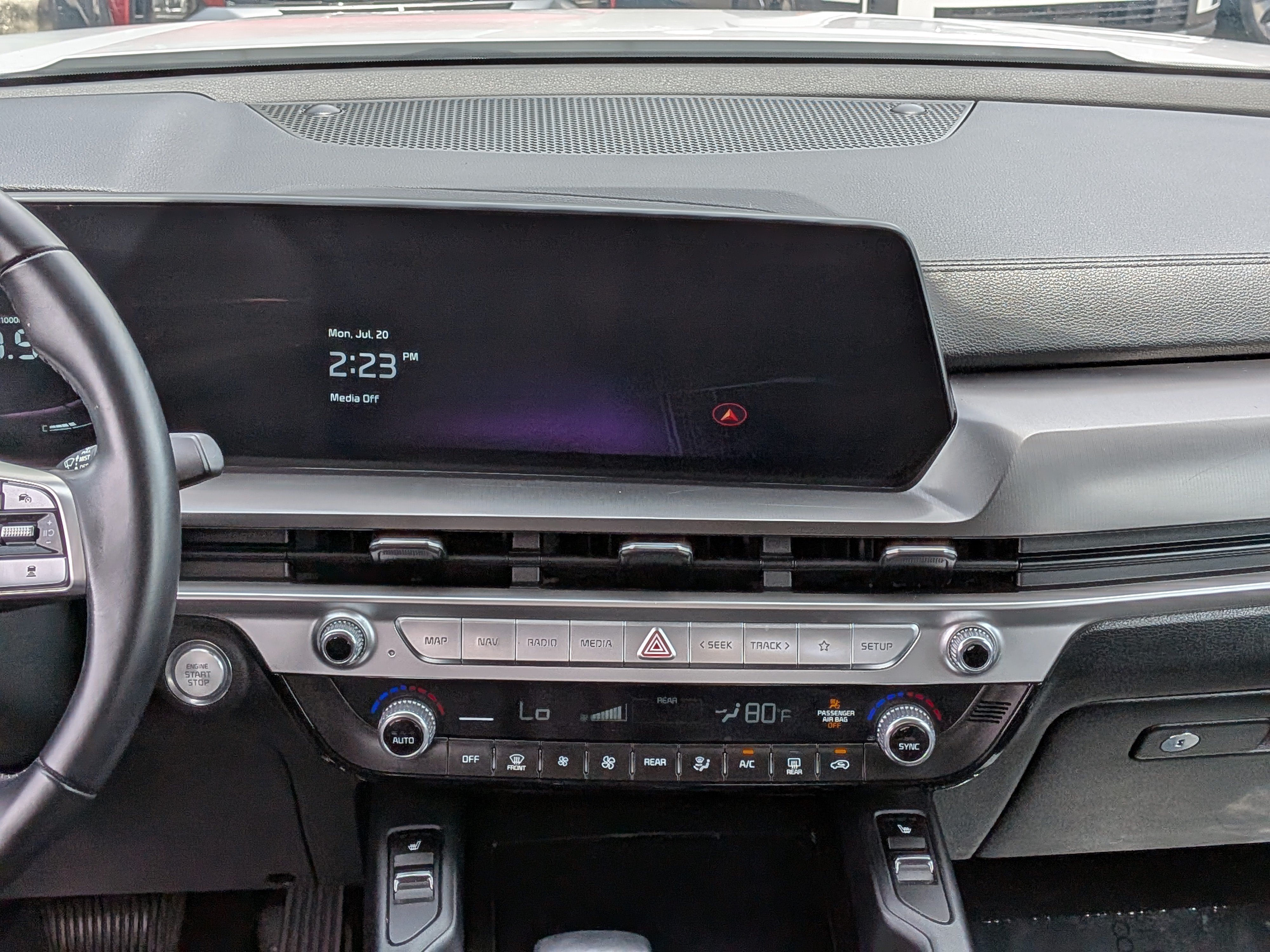 Used 2023 Glacial White Pearl Kia S image 20