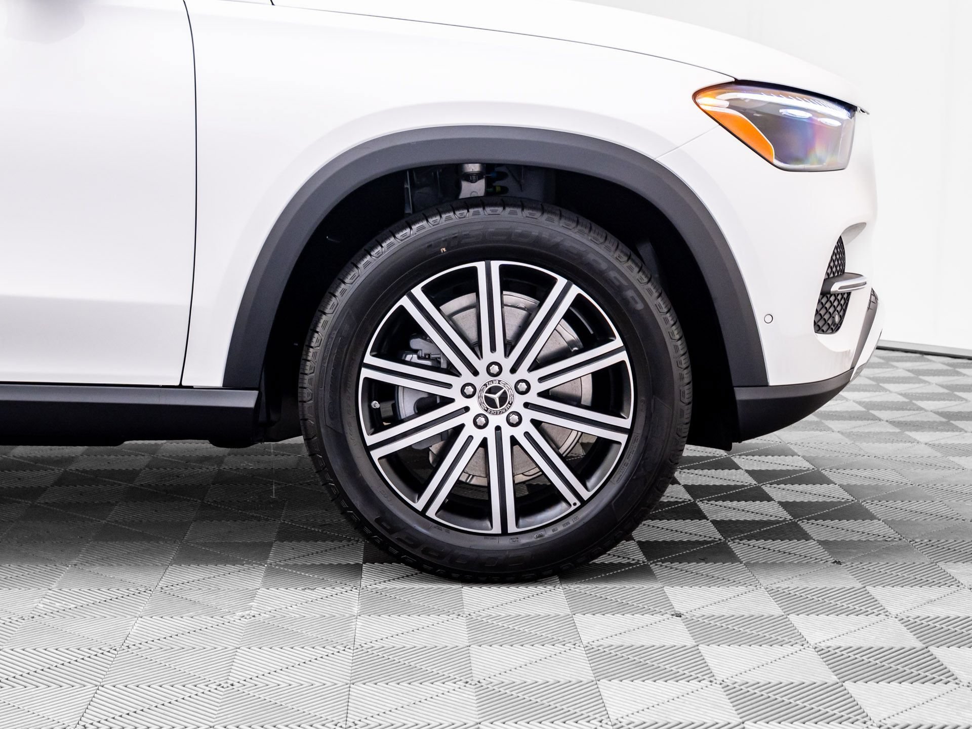 New 2026 Polar White Mercedes-Benz GLE 350 image 71