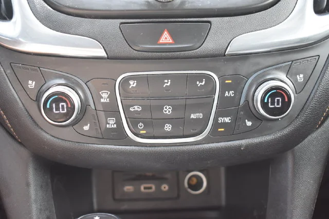 Used 2020 Silver Chevrolet Premier image 32