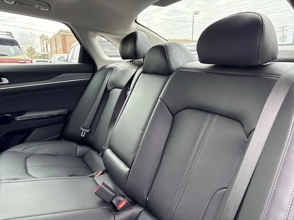 2025 Kia K5 EX - Photo 28