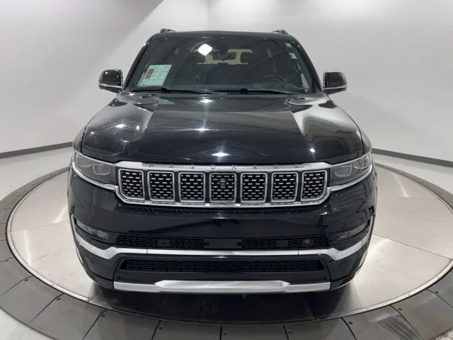 Used 2022 Black Jeep Series III image 9