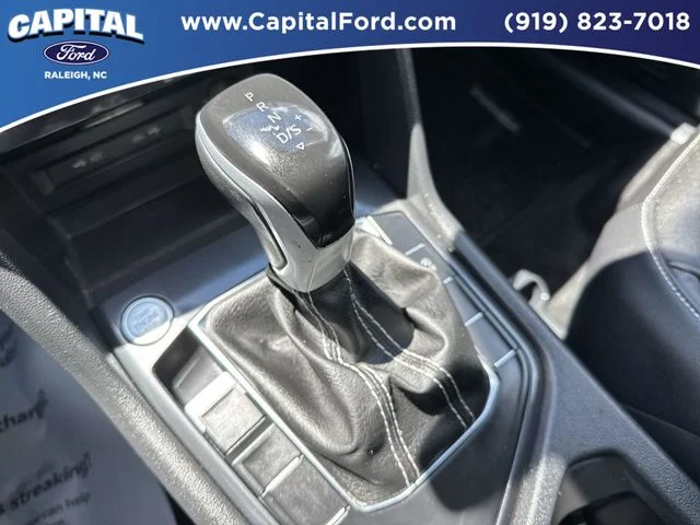 Used 2024 Gray Volkswagen 2.0T SE image 31