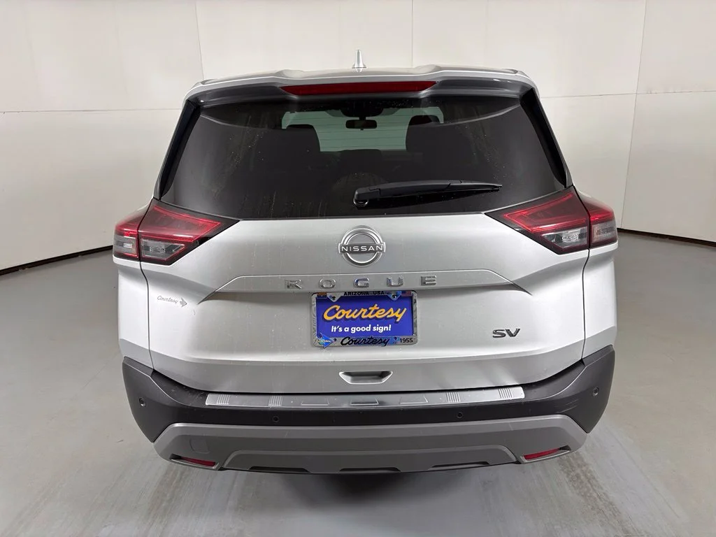 Used 2023 Silver Nissan SV image 7