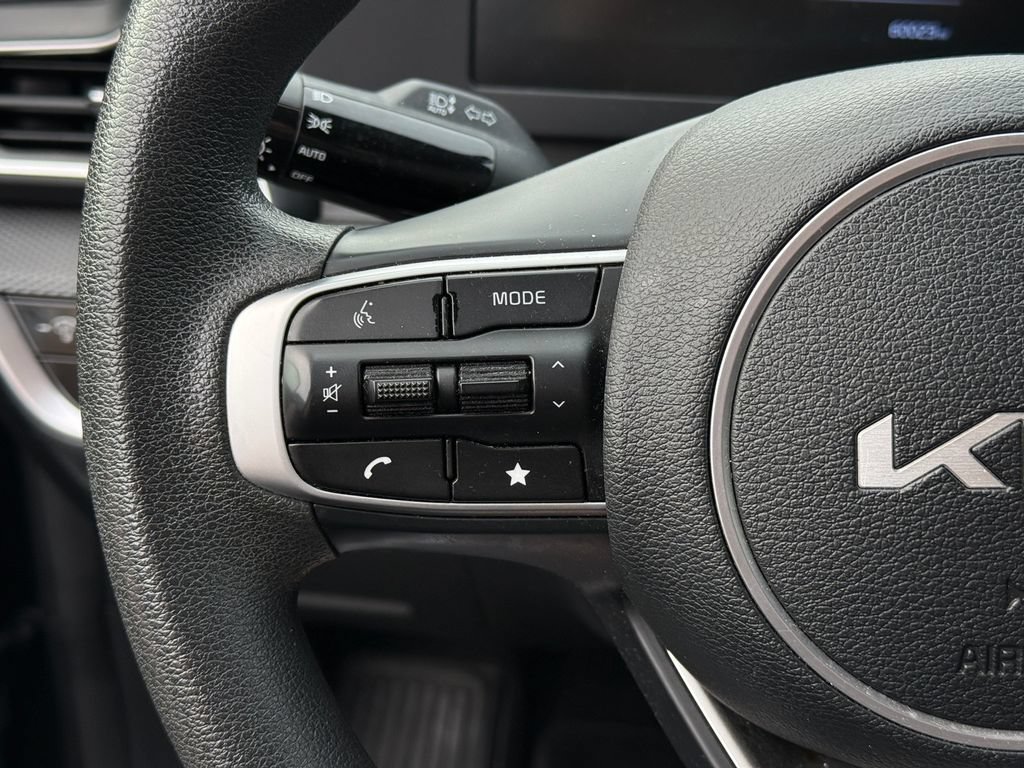 Used 2024 Gray Kia LX image 18