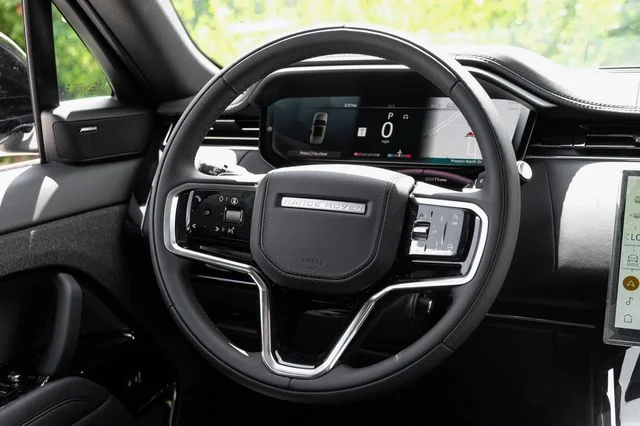 New 2026 Fuji White Land Rover SE image 23