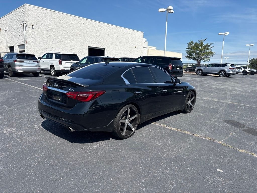 Used 2020 Black INFINITI 3.0t LUXE image 3