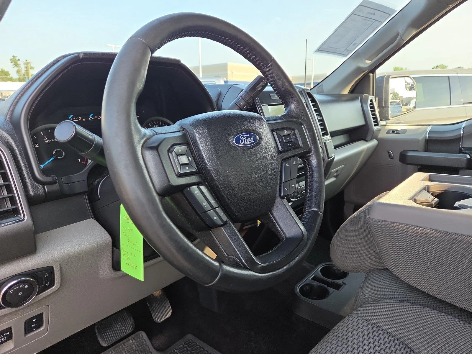 Used 2017 Blue Jeans Ford XLT image 21