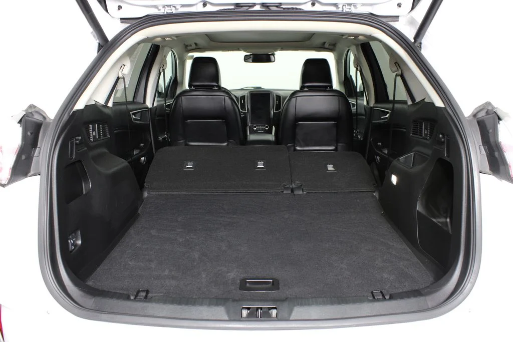 Used 2024 White Ford SEL image 8