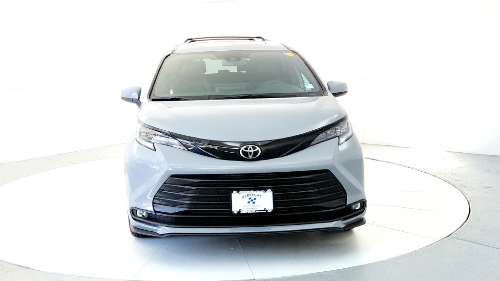 New 2026 Cement Toyota Woodland Edition image 8