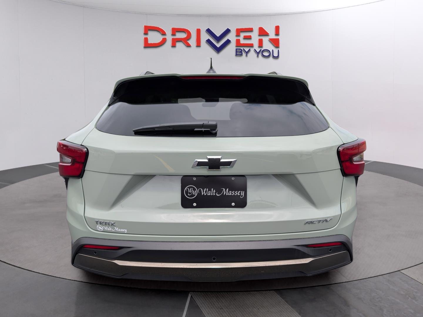 New 2026 Cacti Green Chevrolet ACTIV image 4