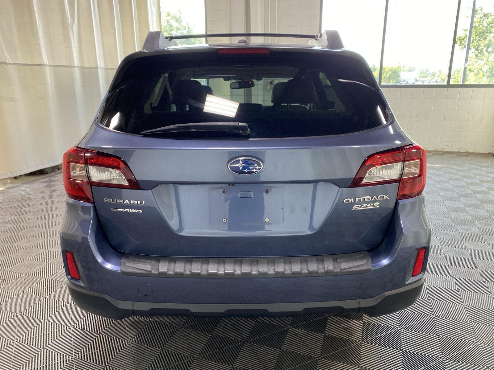 Used 2015 Twilight Blue Metallic Subaru 2.5i Limited image 6