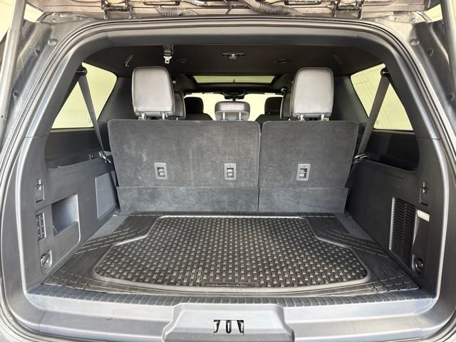 Used 2022 Gray Ford Limited image 22