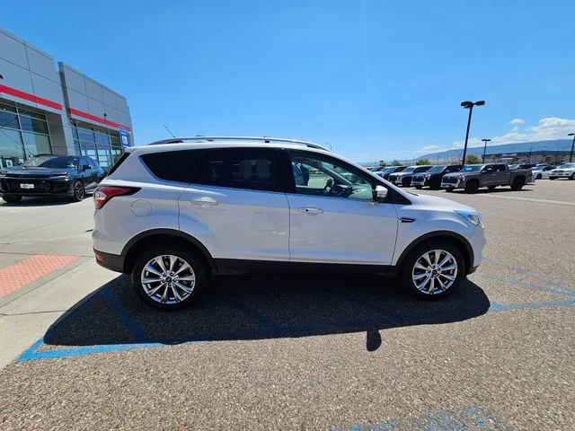 Used 2018 White Platinum Clearcoat Metallic Ford Titanium image 4