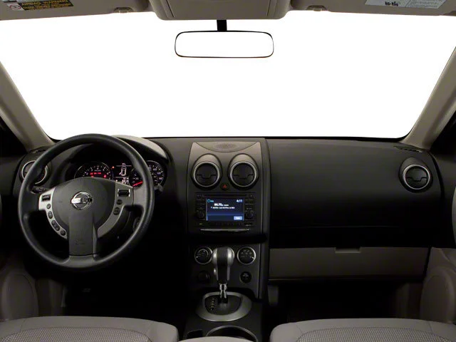 Used 2013 Pearl White Nissan S image 10