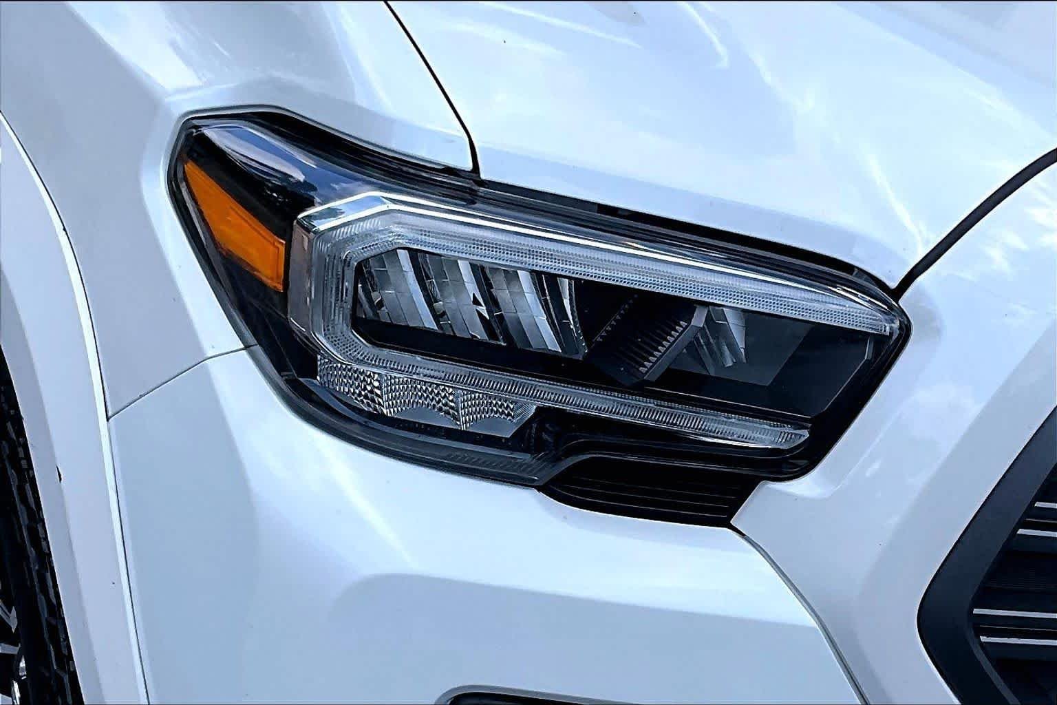 Certified Used 2021 Wind Chill Pearl Toyota TRD Sport image 28