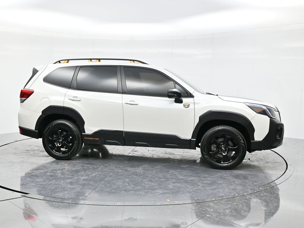 Used 2023 Crystal White Pearl Subaru Wilderness image 4