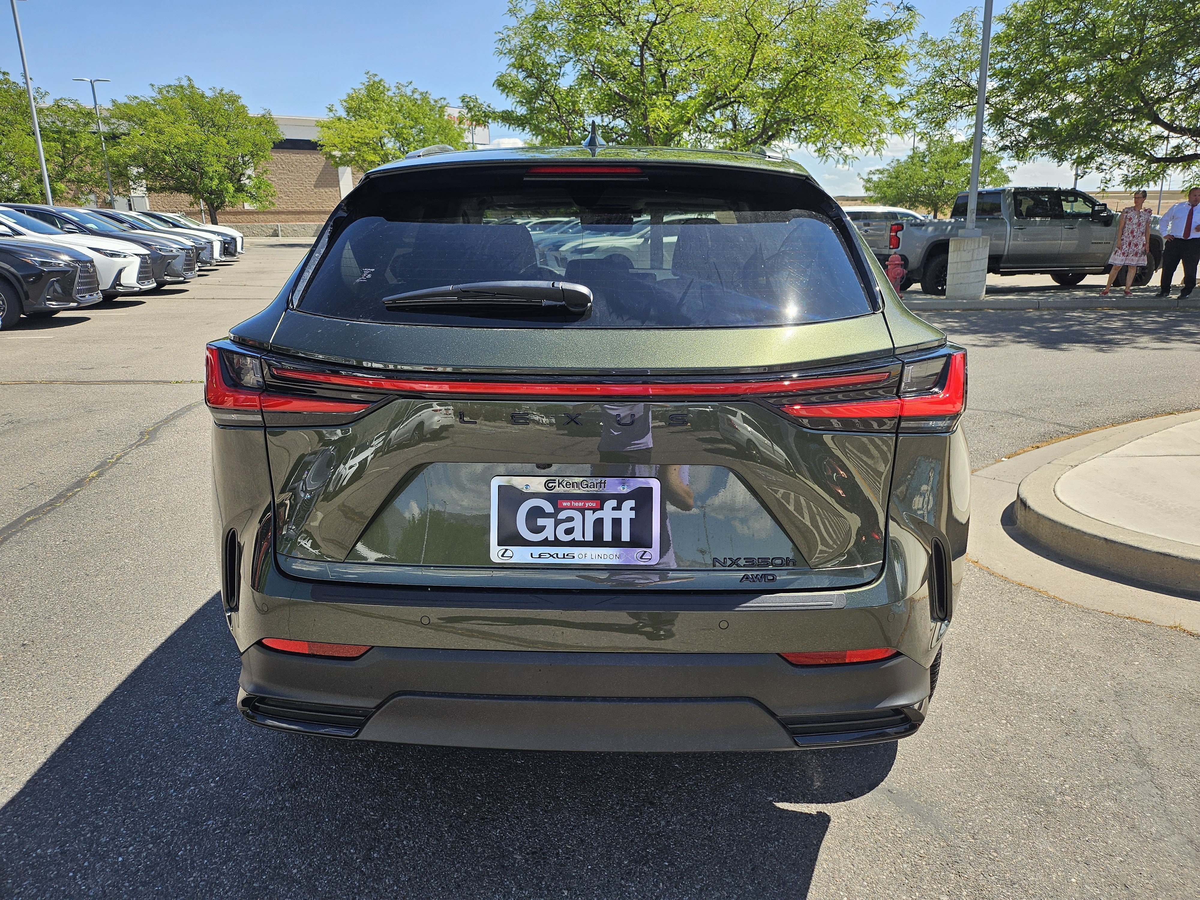 New 2026 Nori Green Pearl Lexus 350h Luxury image 7