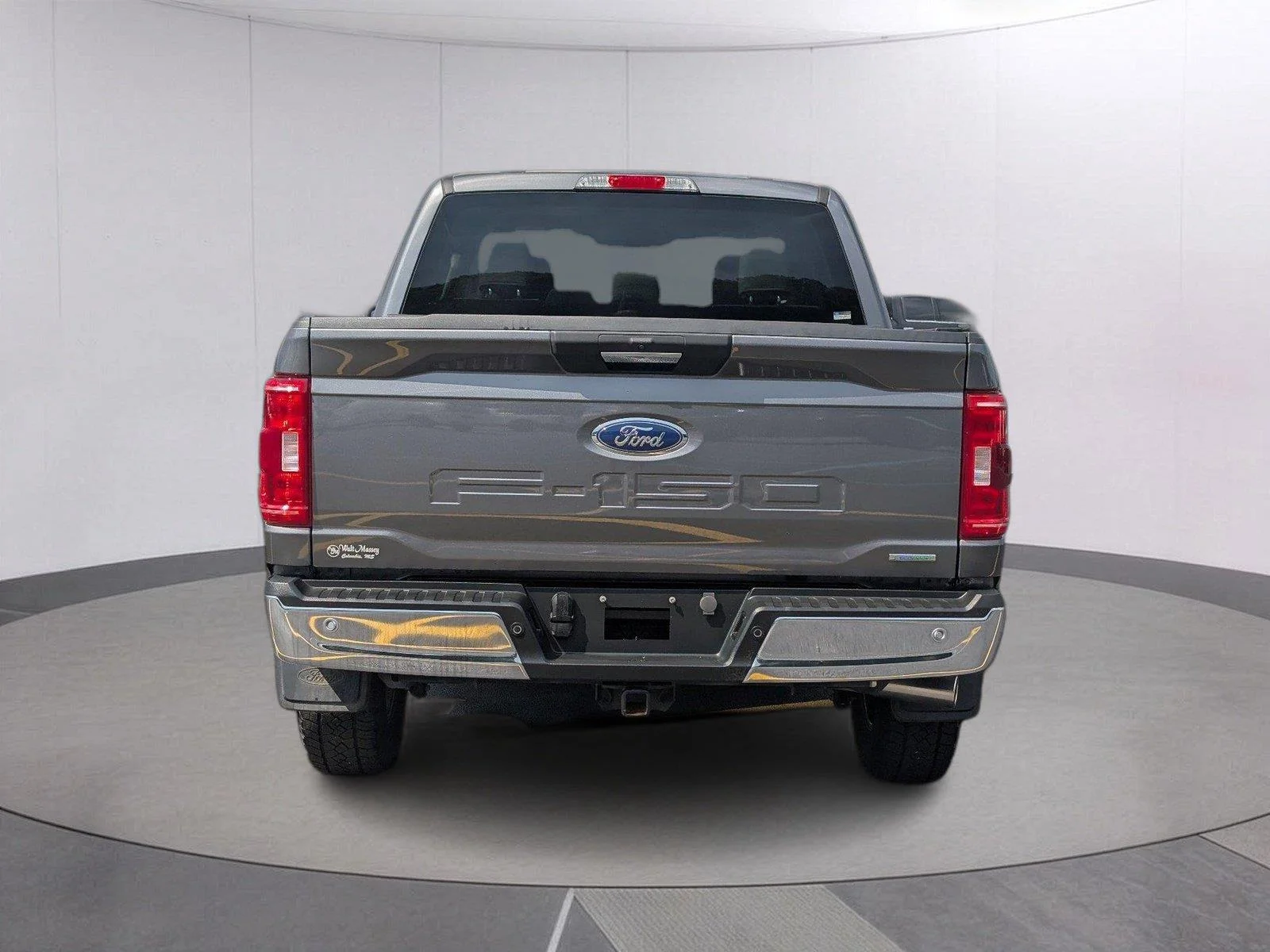 Used 2023 Carbonized Gray Ford XLT image 4