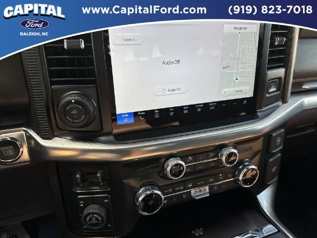 Used 2025 White Ford King Ranch image 27