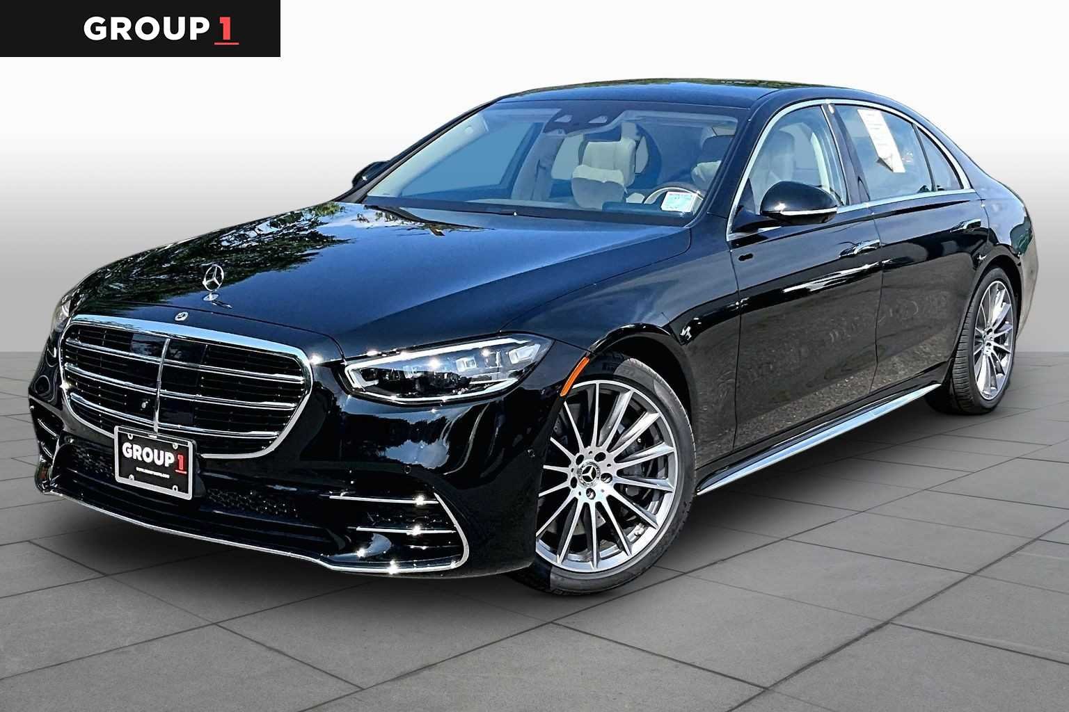 Used 2025 Black Mercedes-Benz S 580 image 1