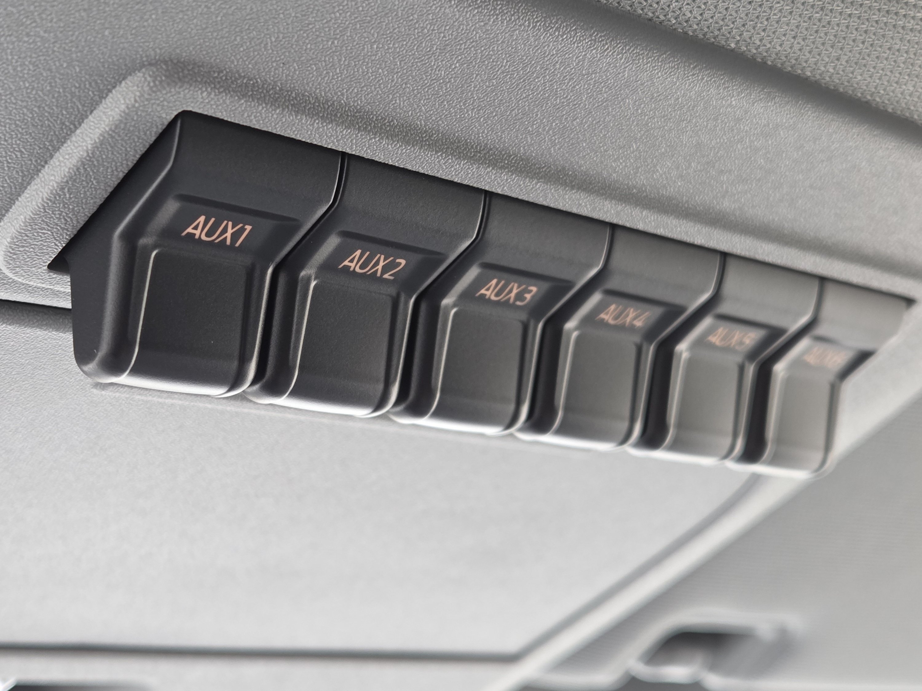 New 2026 Oxford White Ford XLT image 16