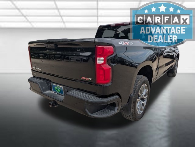 Used 2025 Black Chevrolet RST image 27