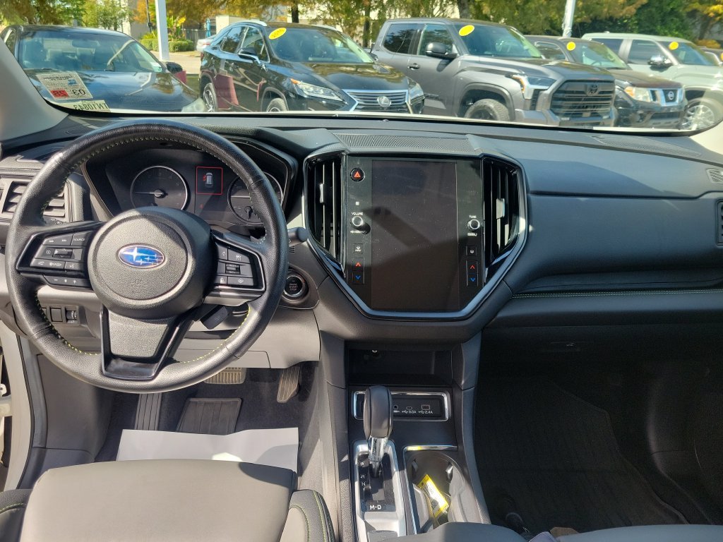 Used 2024 White Subaru Onyx Edition image 24