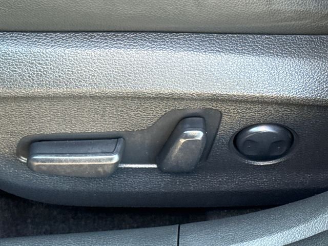 Used 2019 Blue Hyundai Sport image 21