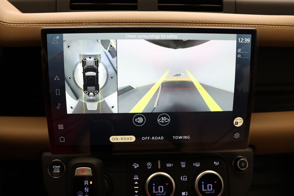 New 2026 Santorini Black Land Rover S image 22