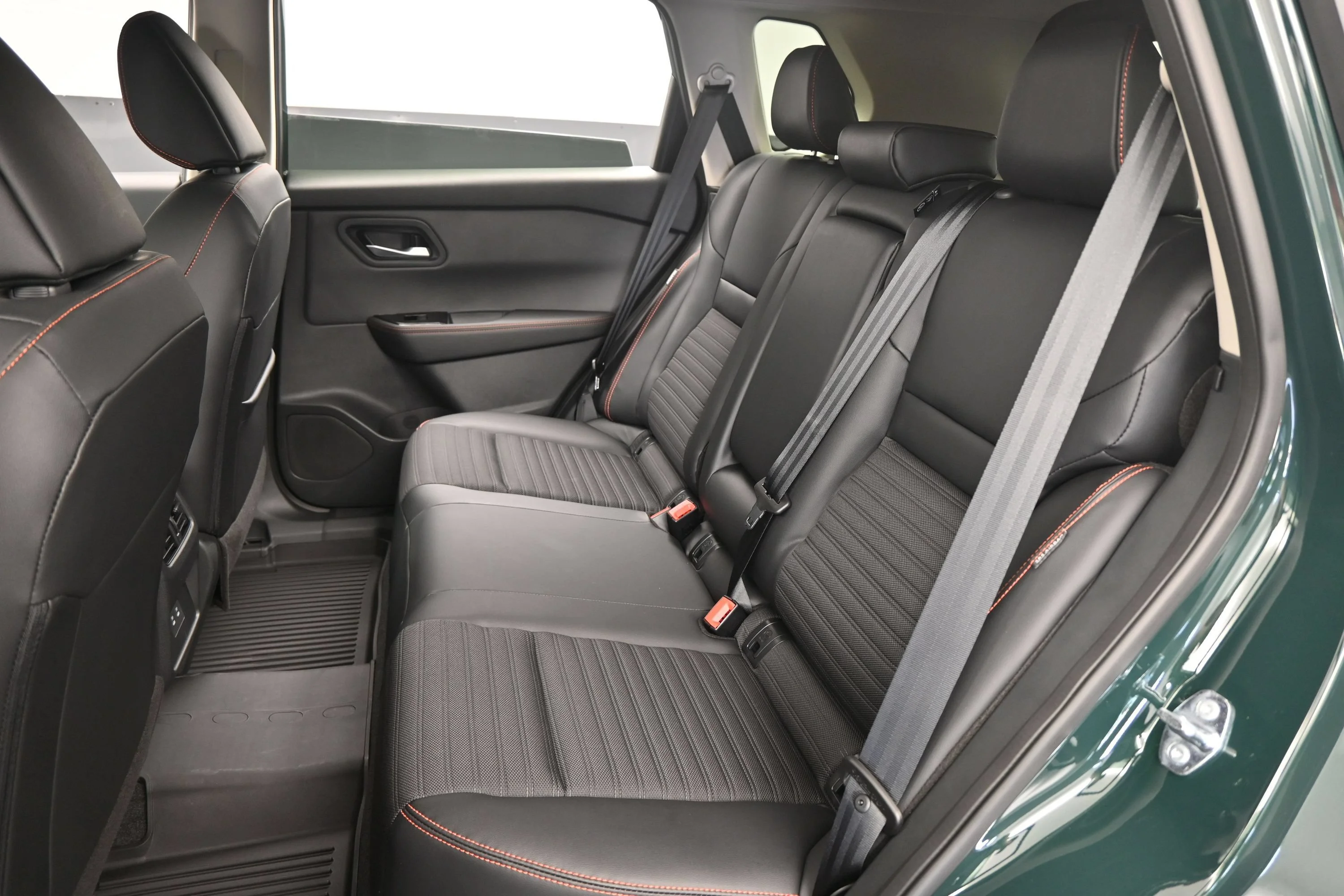 New 2026 Obsidian Green Pearl Nissan Rock Creek® image 11