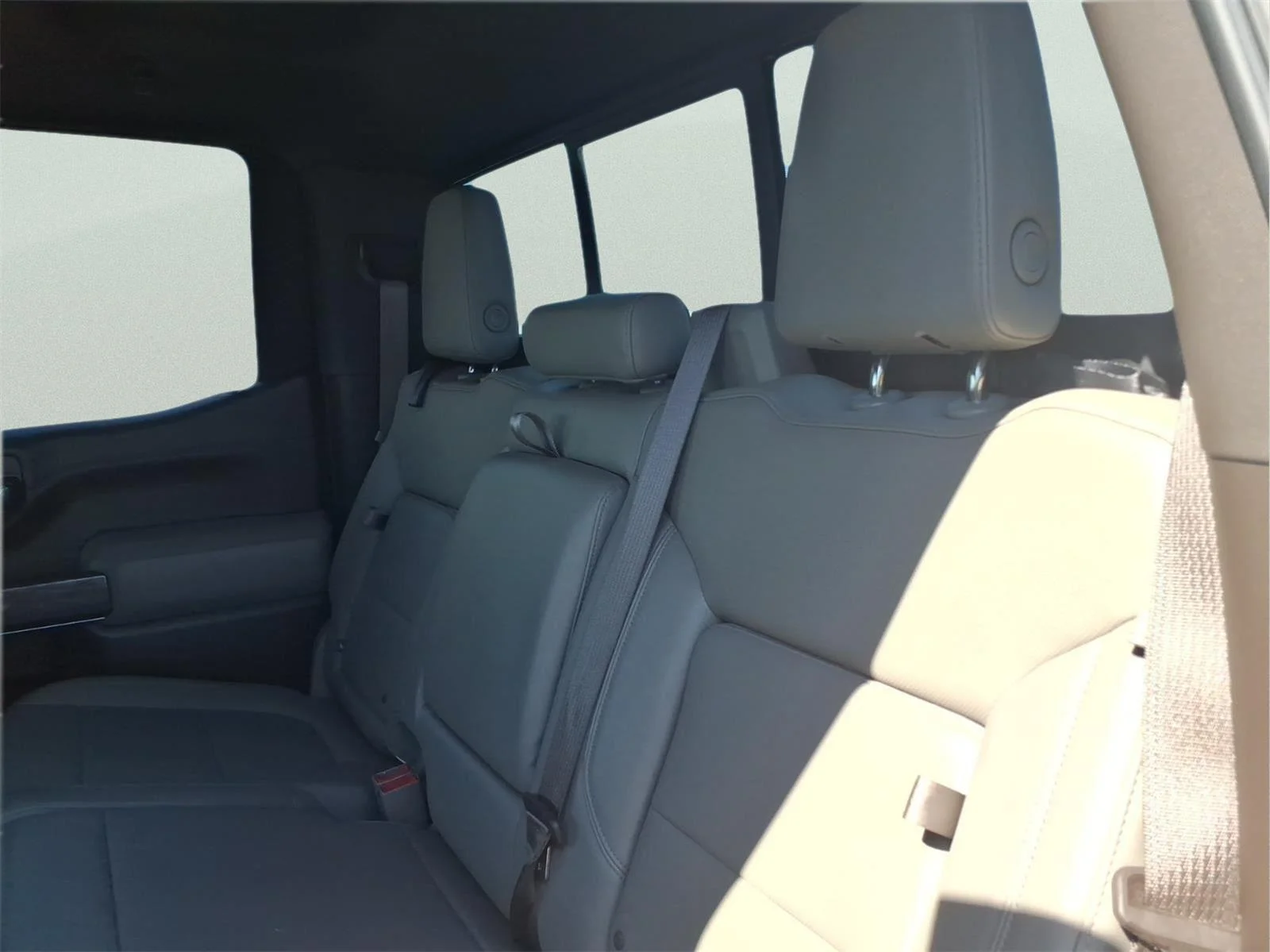Used 2021 SUMMIT WHITE Chevrolet LTZ image 12