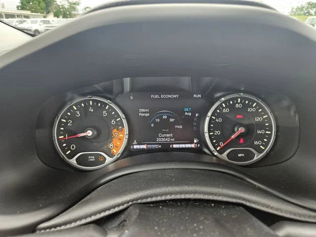 Used 2016 Blue Jeep Limited image 15