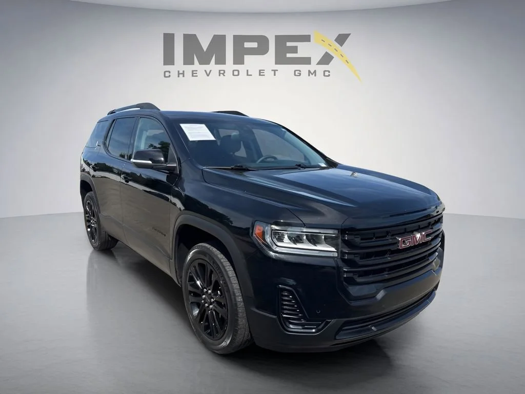 Used 2023 Ebony Twilight Metallic GMC SLE image 7