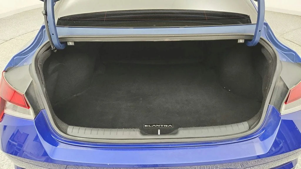 Used 2022 Intense Blue Hyundai SEL IVT w/ Convenience Package image 21