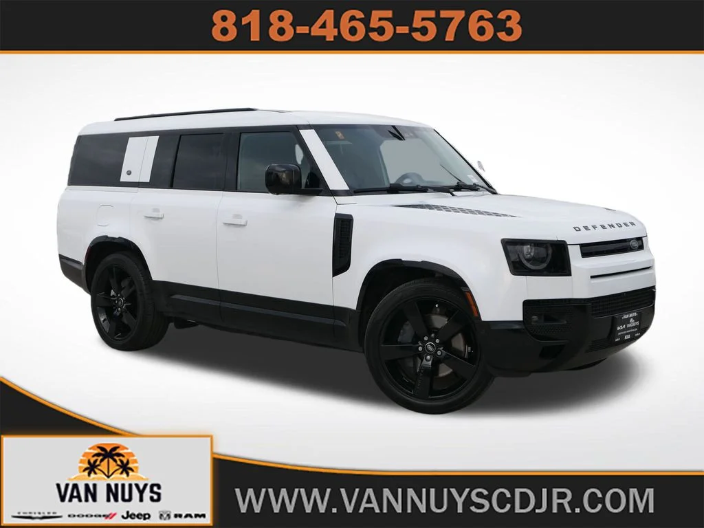2024 Land Rover Defender 130 X-Dynamic SE P400's photo