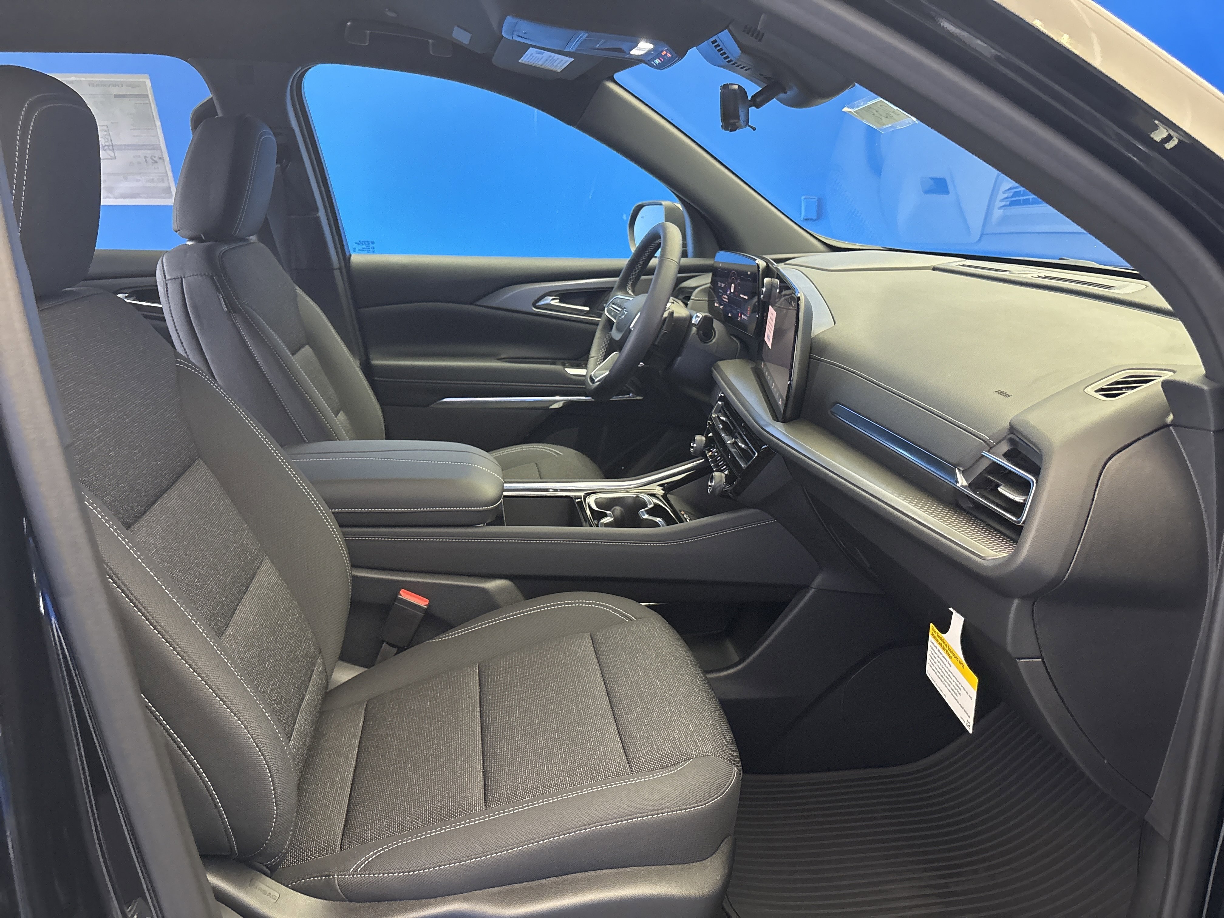 New 2026 Mosaic Black Metallic Chevrolet LT image 24