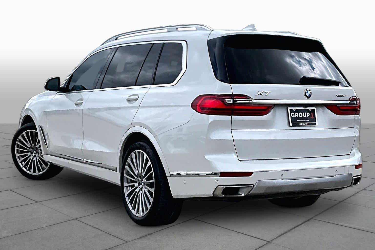 Used 2020 Mineral White Metallic BMW xDrive40i image 12