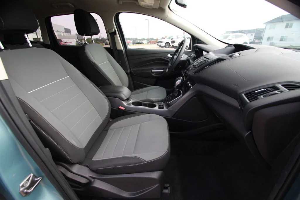 Used 2013 Frosted Glass Ford SE image 8