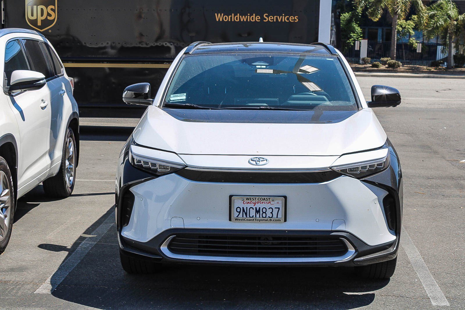 Used 2024 Toyota bZ4X Limited with VIN JTMABACA2RA061558 for sale in Long Beach, CA