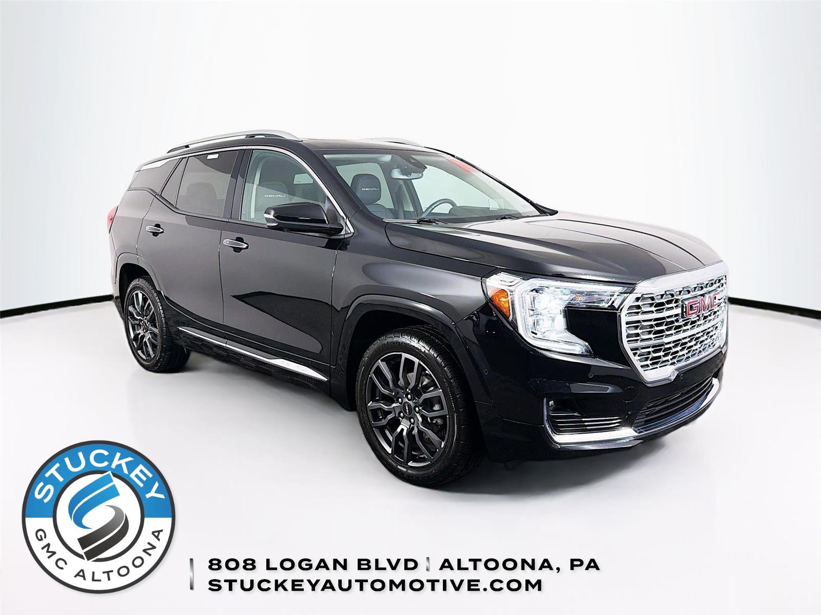 2024 GMC Terrain Denali AWD's photo