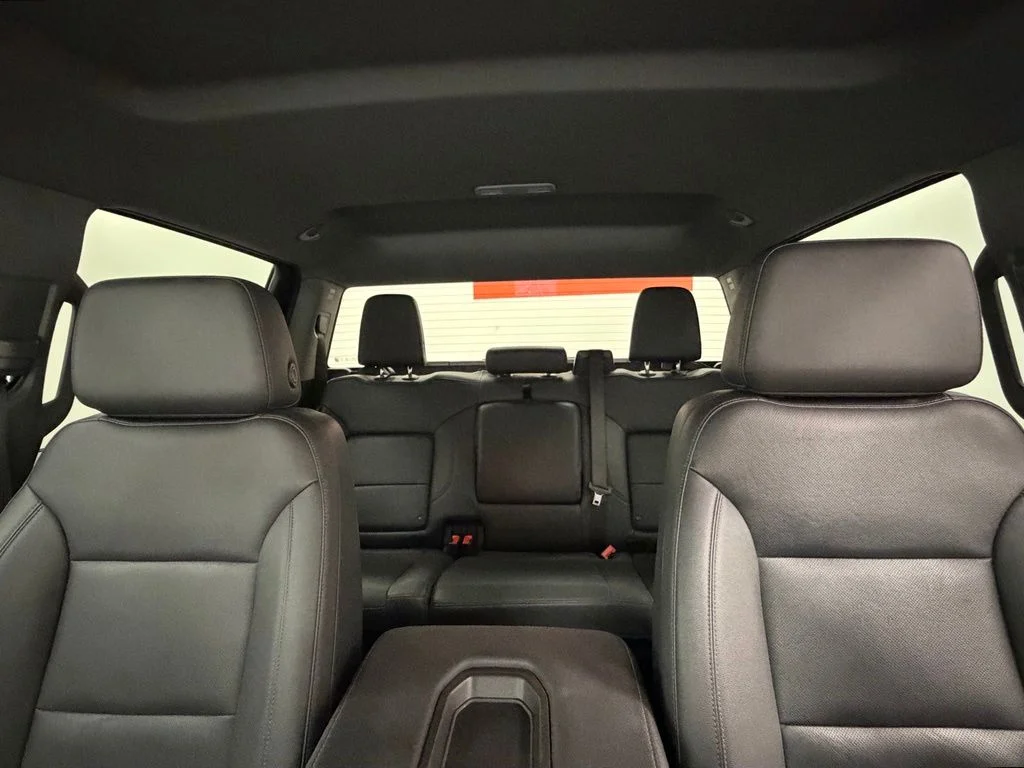 Used 2025 Black GMC SLT image 12