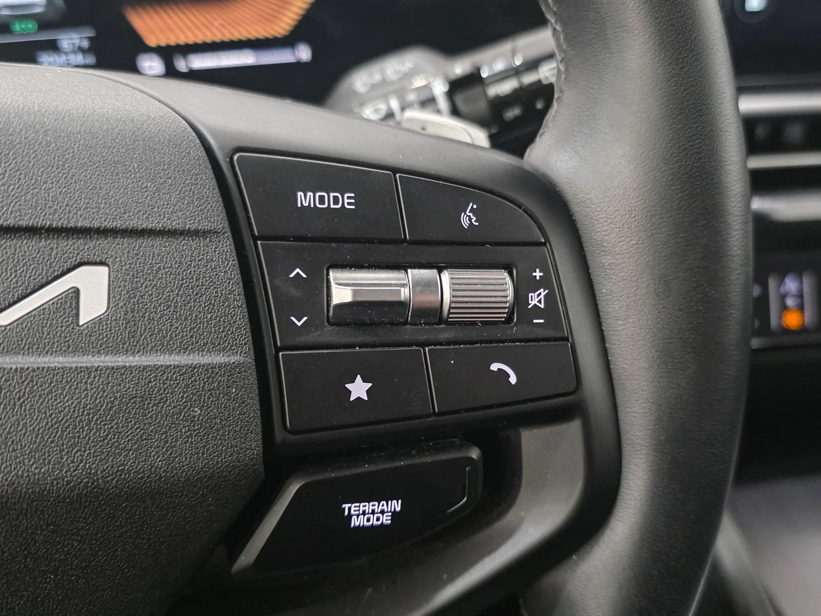 Certified Used 2026 Gray Kia S image 34