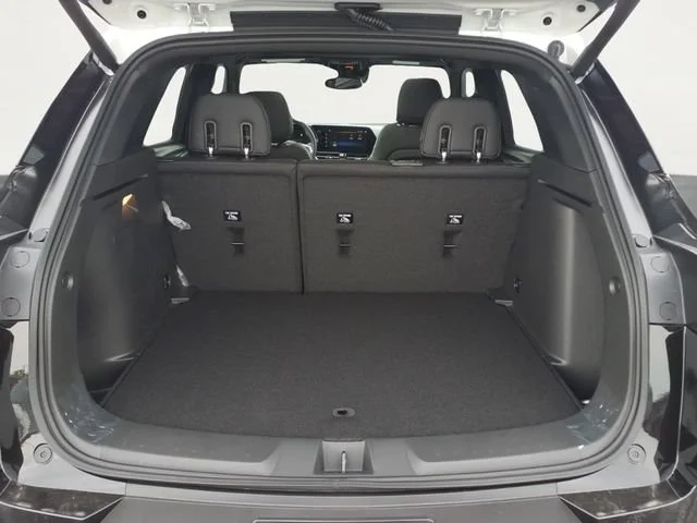 New 2026 Mosaic Black Metallic Chevrolet ACTIV image 20