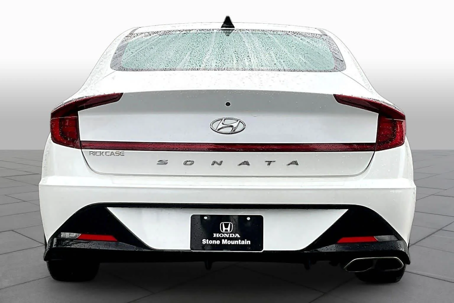 Used 2022 Quartz White Hyundai SEL image 5
