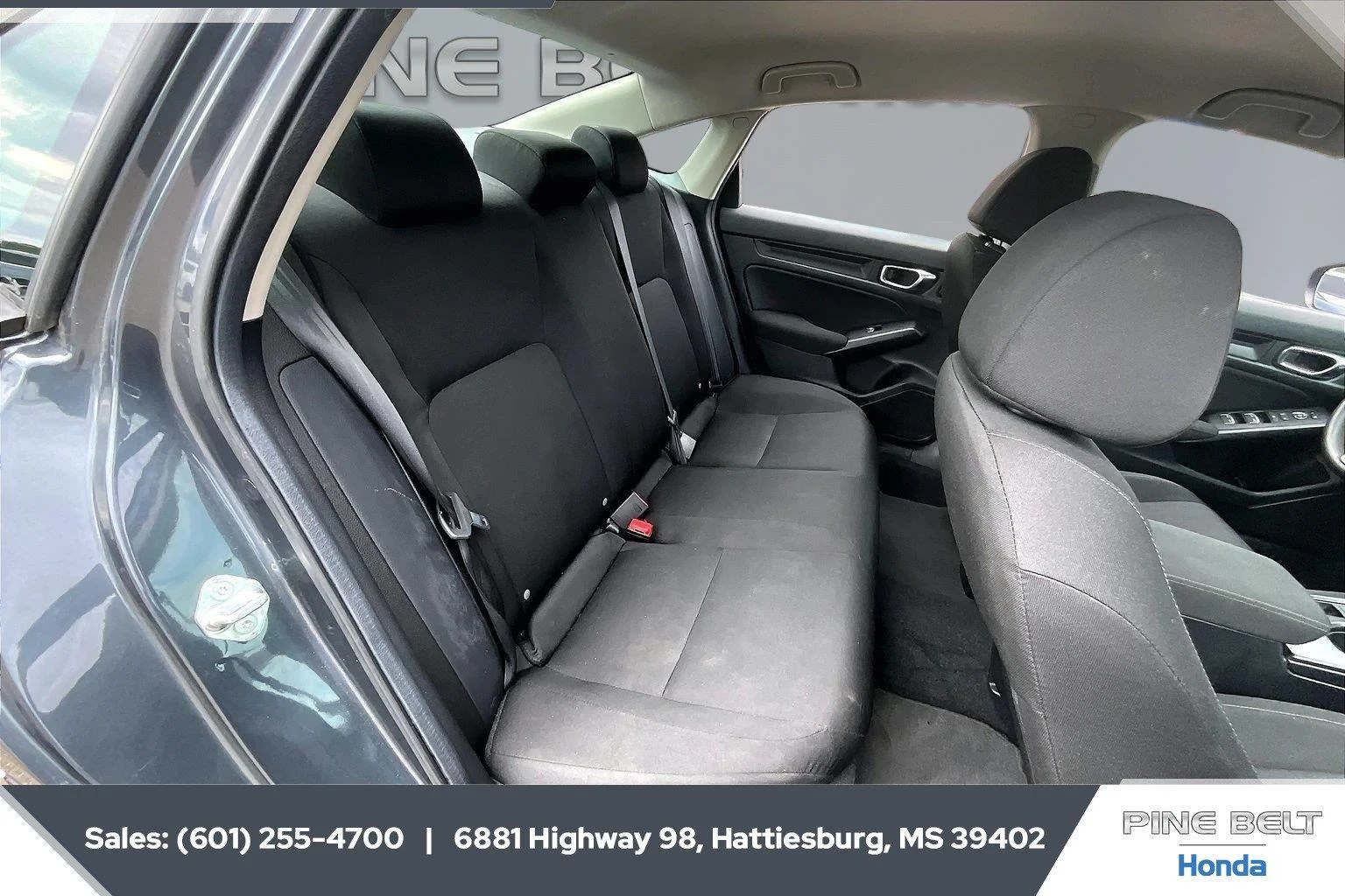 Used 2025 Meteorite Gray Metallic Honda LX image 20