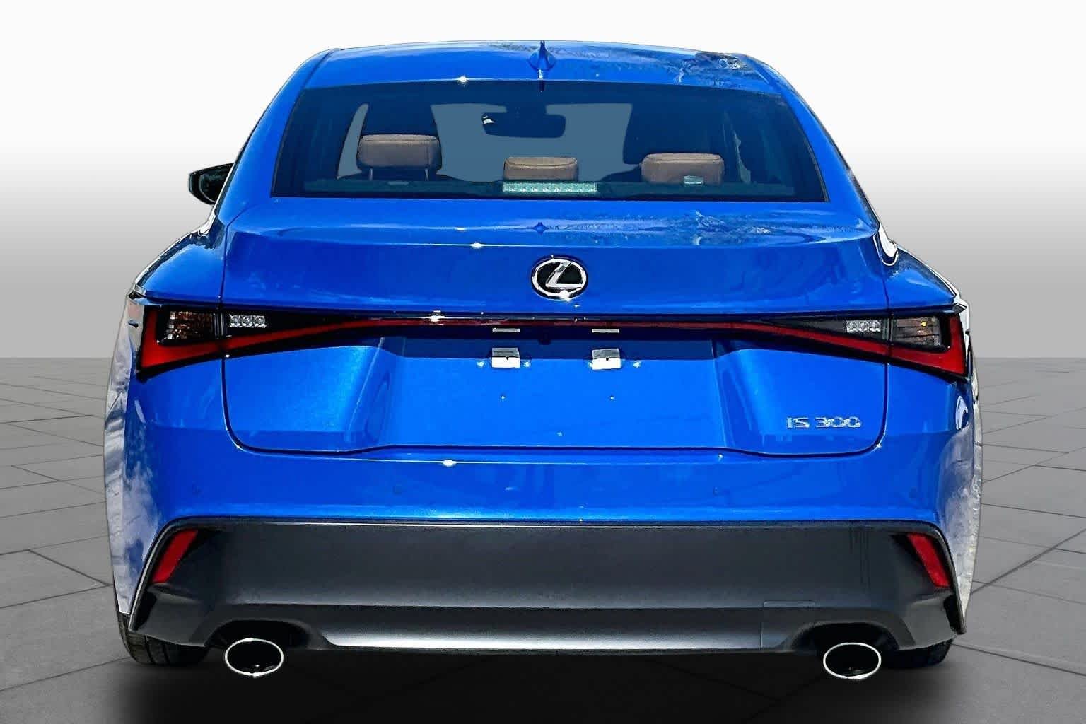 Used 2023 Grecian Water Lexus  image 5