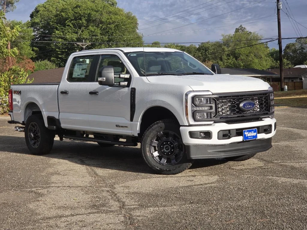 New 2026 Oxford White Ford F-250® XL image 2