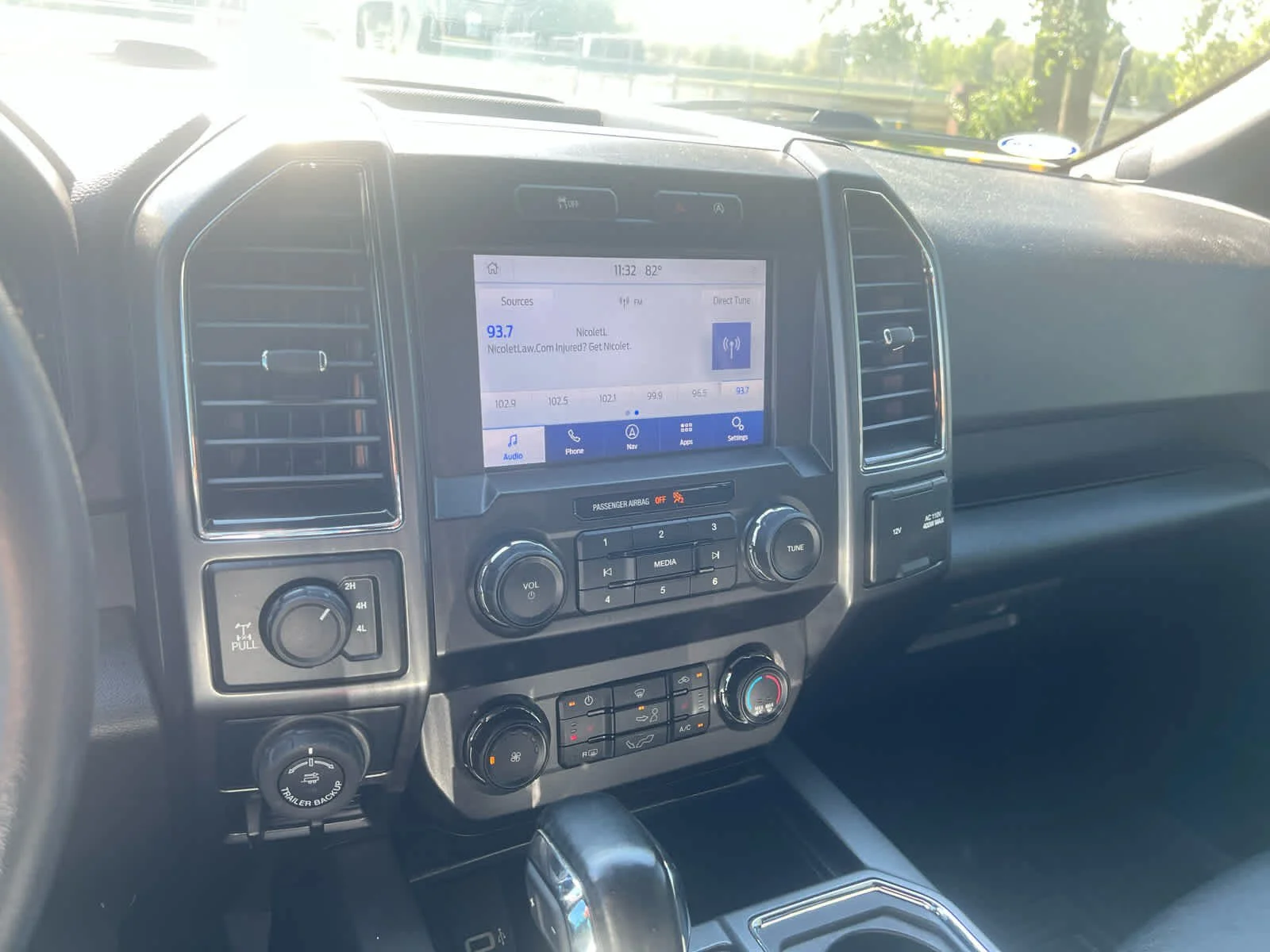 Used 2020 Agate Black Metallic Ford XLT image 8