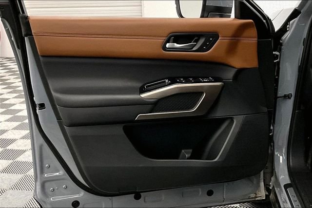 2025 Nissan Pathfinder Platinum - Photo 21